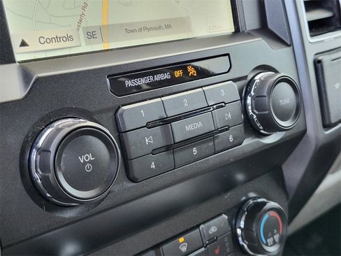 Used 2019 Ford F150 XLT w/ Equipment Group 302A Luxury image 24