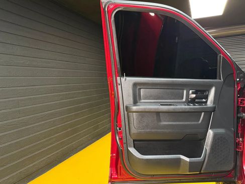 Used 2014 RAM 1500 Express AWD/4WD image 21