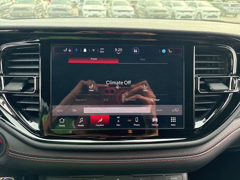 Certified 2025 Dodge Durango GT AWD/4WD image 26