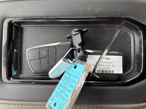 Used 2022 Chevrolet Silverado 1500 ZR2 w/ Technology Package image 22