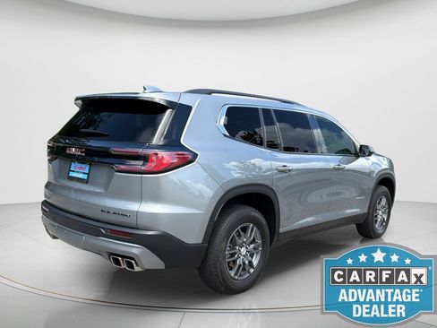 Used 2025 GMC Acadia Elevation FWD image 6