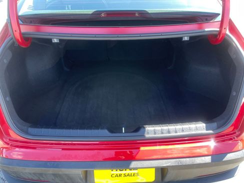 Used 2025 Kia K4 LXS image 34