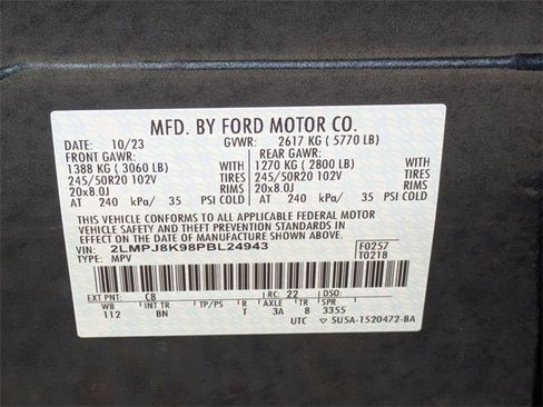 Used 2023 Lincoln Nautilus Reserve w/ Luxury Package image 31