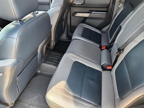 Used 2022 Ford Bronco Outer Banks image 28