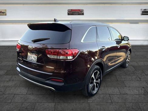 Used 2017 Kia Sorento EX FWD image 7