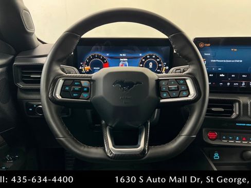 Used 2024 Ford Mustang Coupe RWD image 12