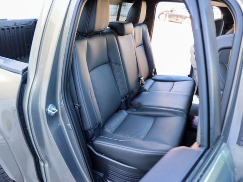 Certified 2025 Toyota Tacoma Limited AWD/4WD image 34