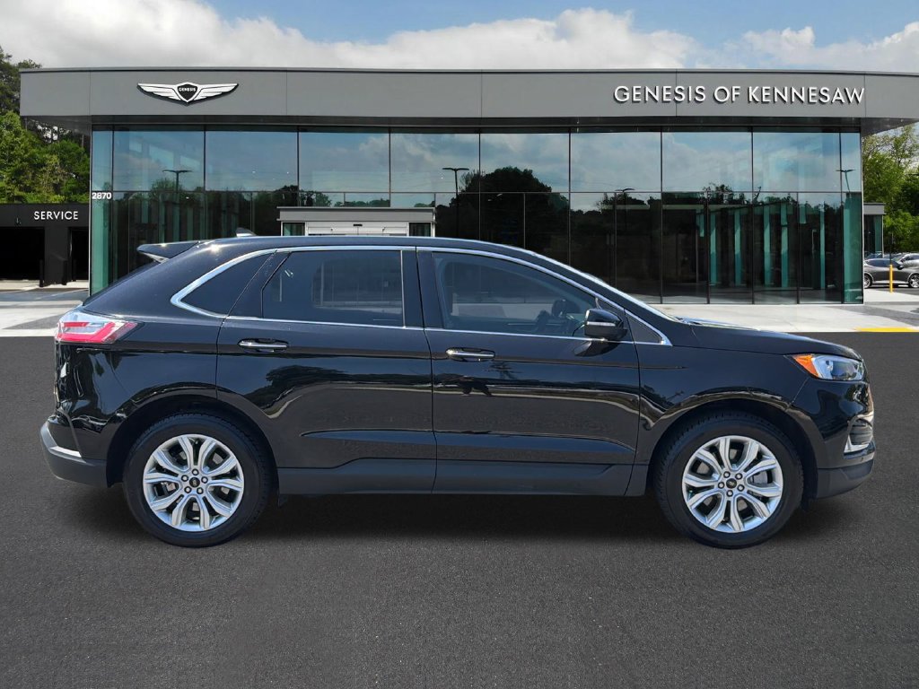 Used 2024 Ford Edge Titanium AWD/4WD image 9
