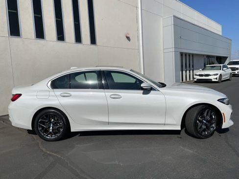 Used 2025 BMW 330i xDrive Sedan image 6