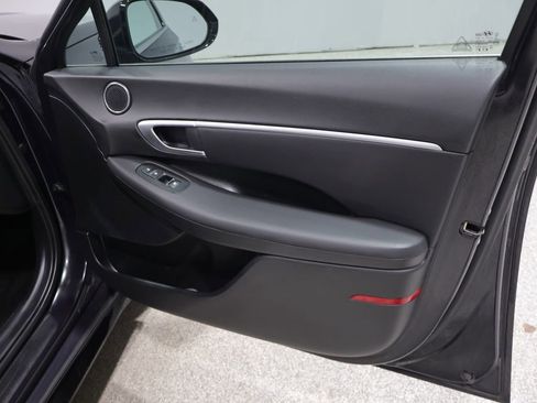 Used 2025 Hyundai Sonata SEL FWD image 23