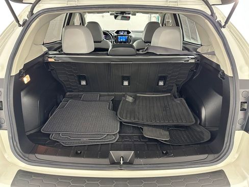 Used 2019 Subaru Crosstrek 2.0i Limited w/ Moonroof Package w/Navigation AWD/4WD image 42
