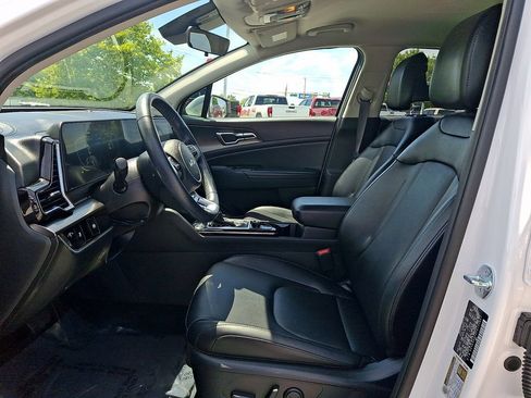 Used 2023 Kia Sportage EX FWD image 13