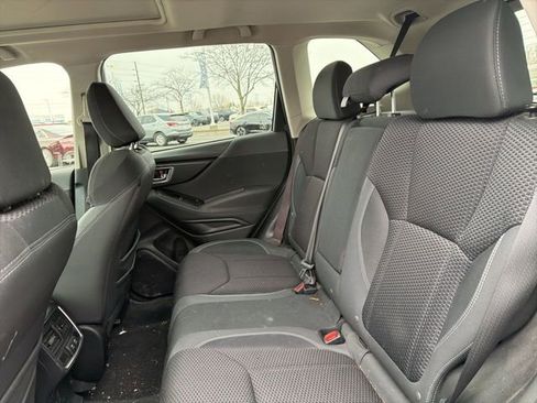 Used 2020 Subaru Forester Premium image 12