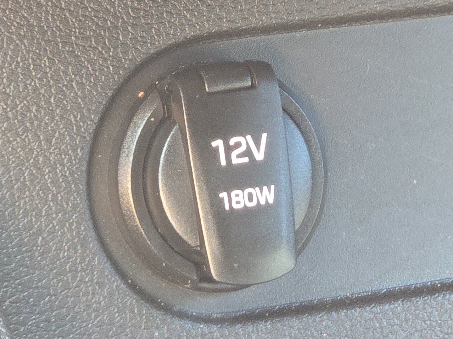 Used 2023 Hyundai Santa Fe SEL AWD/4WD image 11