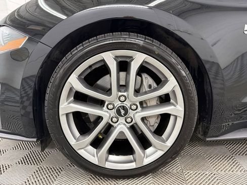 Used 2019 Ford Mustang GT Premium image 13