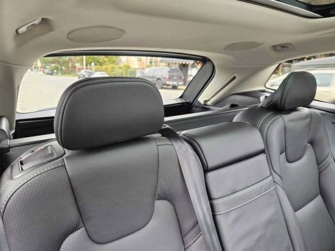 Used 2021 Volvo XC60 T5 Inscription w/ Advanced Package image 14