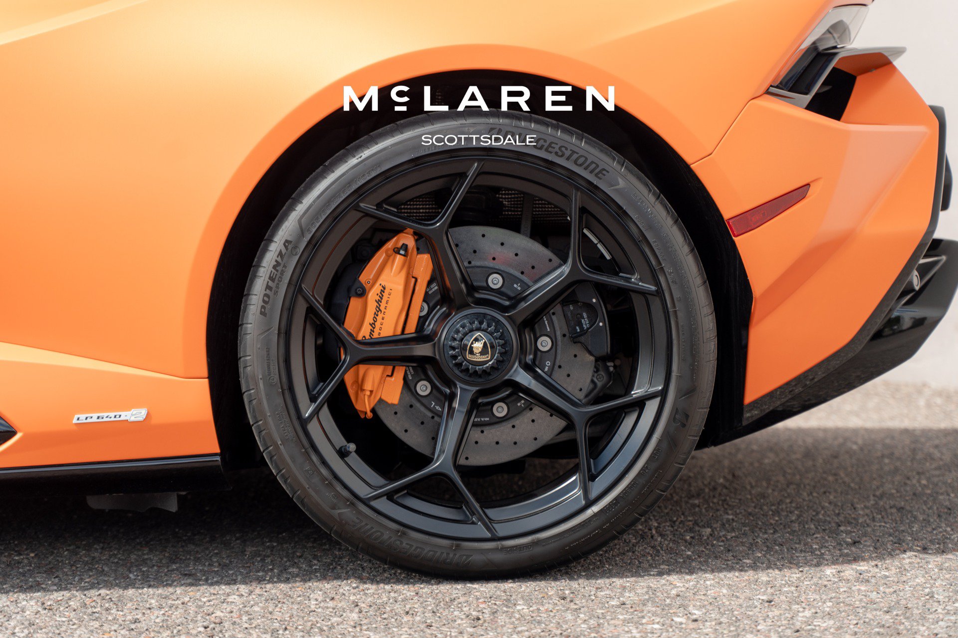 Used 2024 Lamborghini Huracan Tecnica RWD image 38