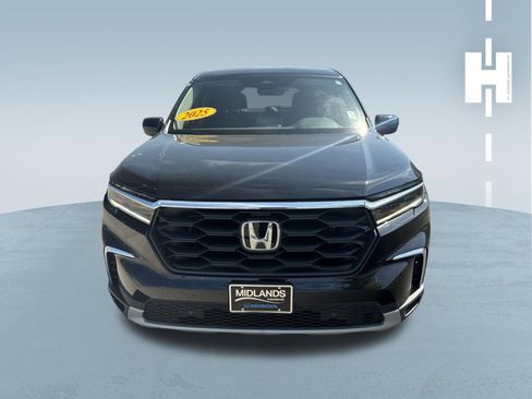 Used 2025 Honda Pilot EX-L image 2