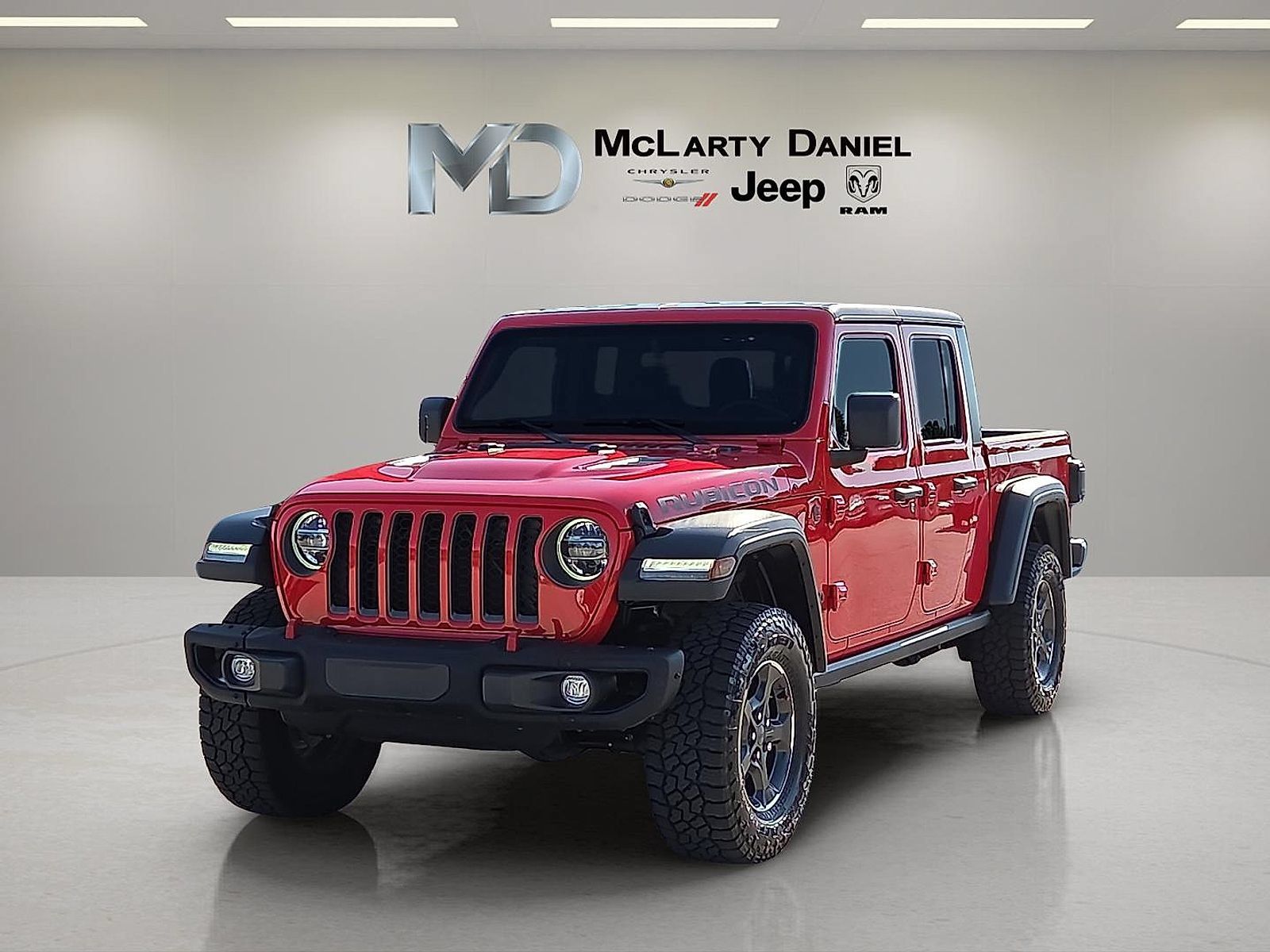 Used 2022 Jeep Gladiator Rubicon w/ LED Lighting Group AWD/4WD image 2