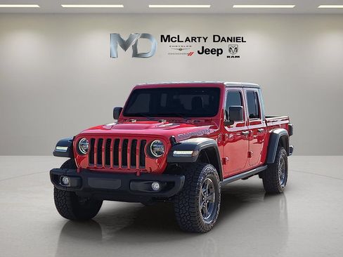 Used 2022 Jeep Gladiator Rubicon w/ LED Lighting Group AWD/4WD image 2