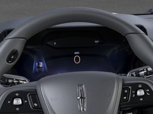 New 2026 Lincoln Aviator Premiere image 13