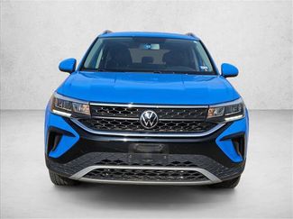 Used 2022 Volkswagen Taos SE video 2