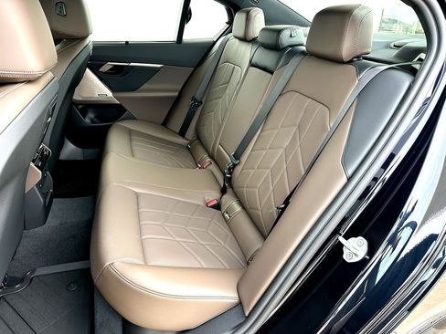 New 2026 BMW 550e xDrive w/ Executive Package image 17