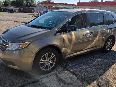 Used 2011 Honda Odyssey EX-L image 7