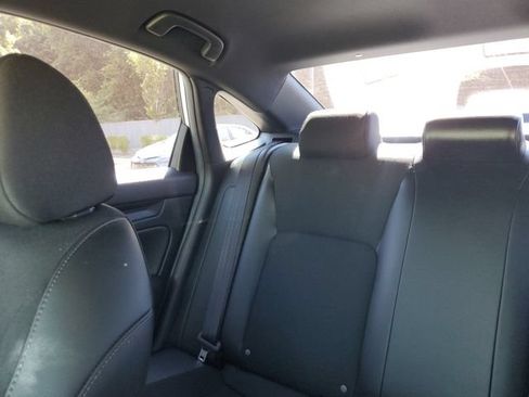 Used 2024 Honda Civic Sport image 10