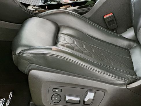 Used 2022 BMW X4 M w/ Competition Package image 20