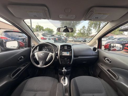 Used 2015 Nissan Versa Note FWD image 2