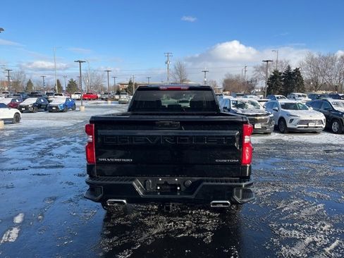 Used 2020 Chevrolet Silverado 1500 Custom Trail Boss w/ Custom Convenience Package image 4