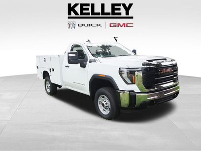 New 2024 GMC Sierra 2500 Pro w/ Convenience Package