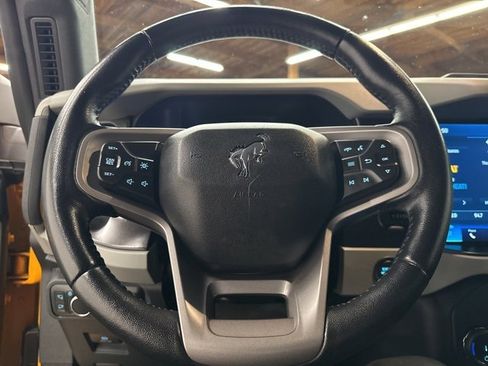 Used 2022 Ford Bronco Badlands w/ Sasquatch Package image 14