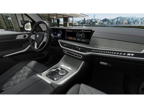 New 2026 BMW X7 xDrive40i w/ Premium Package image 14