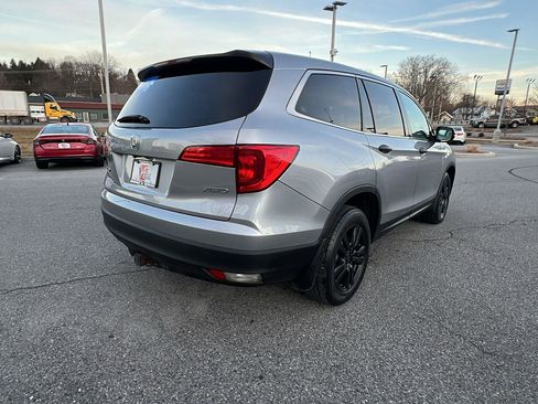 Used 2016 Honda Pilot LX image 4