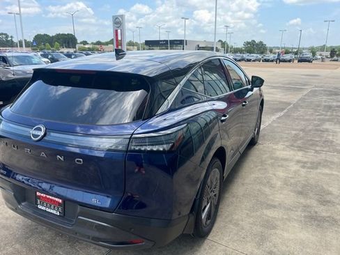 Certified 2025 Nissan Murano SL w/ Cargo Package AWD/4WD image 4