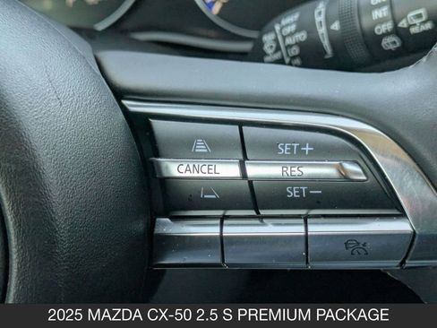 Used 2025 MAZDA CX-50 AWD 2.5 S w/ Premium Package image 22