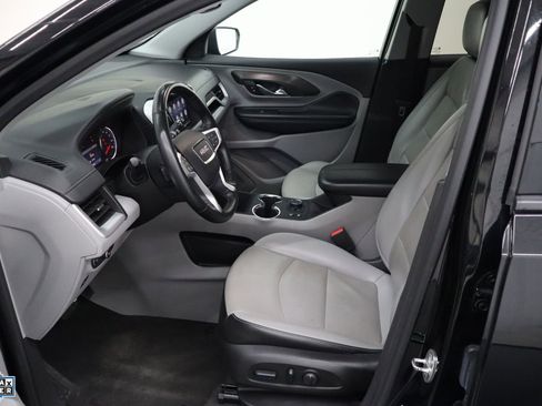 Used 2024 GMC Terrain SLT image 26