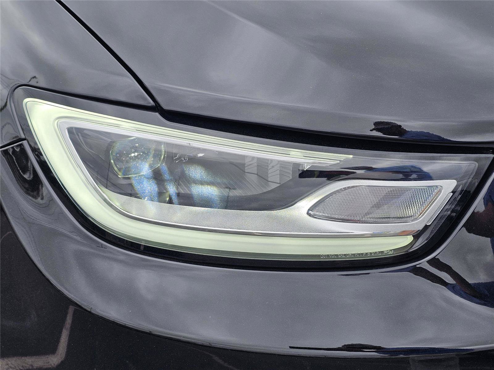 New 2026 Chrysler Pacifica Select FWD image 4