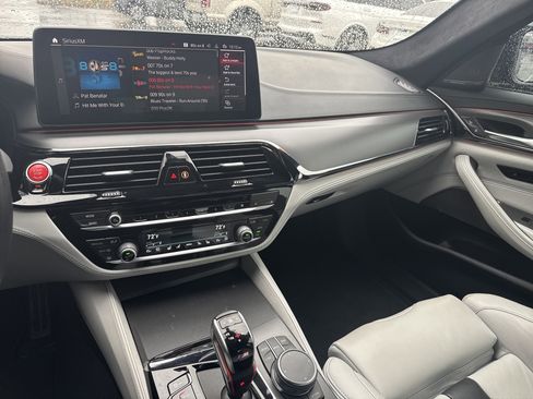 Used 2022 BMW M5 w/ Competition Package image 28