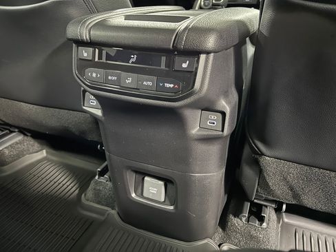 New 2026 Toyota Grand Highlander AWD Hybrid image 21