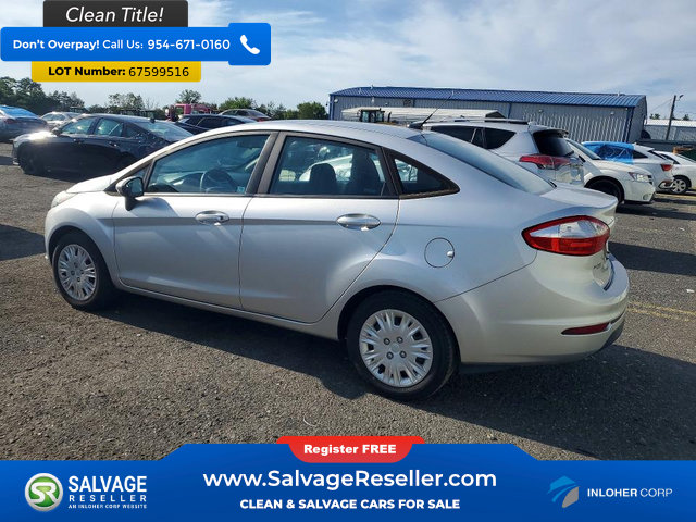 Used 2015 Ford Fiesta S FWD image 3
