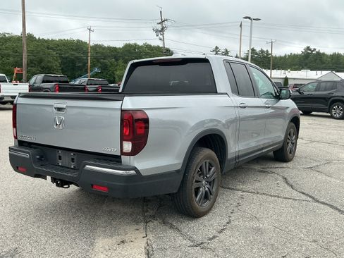 Used 2020 Honda Ridgeline Sport image 3