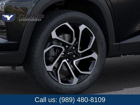 New 2026 Chevrolet Trax RS w/ Sunroof Package image 9