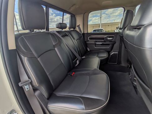 Used 2019 RAM 2500 Laramie image 29