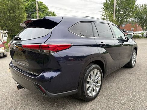 Used 2020 Toyota Highlander Limited AWD/4WD image 7