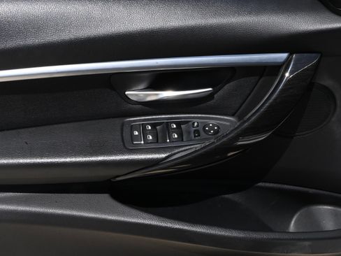 Used 2018 BMW 330i Sedan RWD image 27