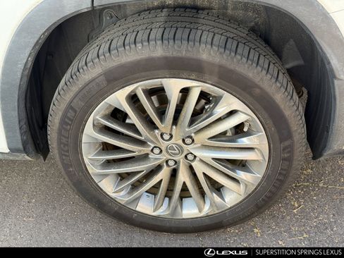 Used 2022 Lexus RX 450hL Luxury w/ Cold Area Package (CT) image 13