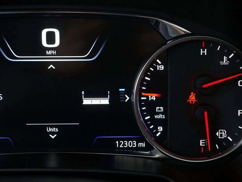 Used 2022 Chevrolet Blazer RS w/ Enhanced Convenience Package image 30